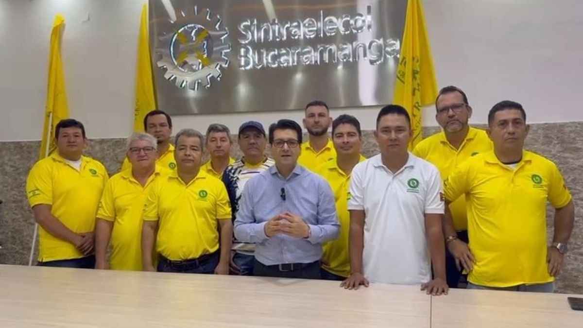 Electrificadora de Santander se declara en asamblea permanente.