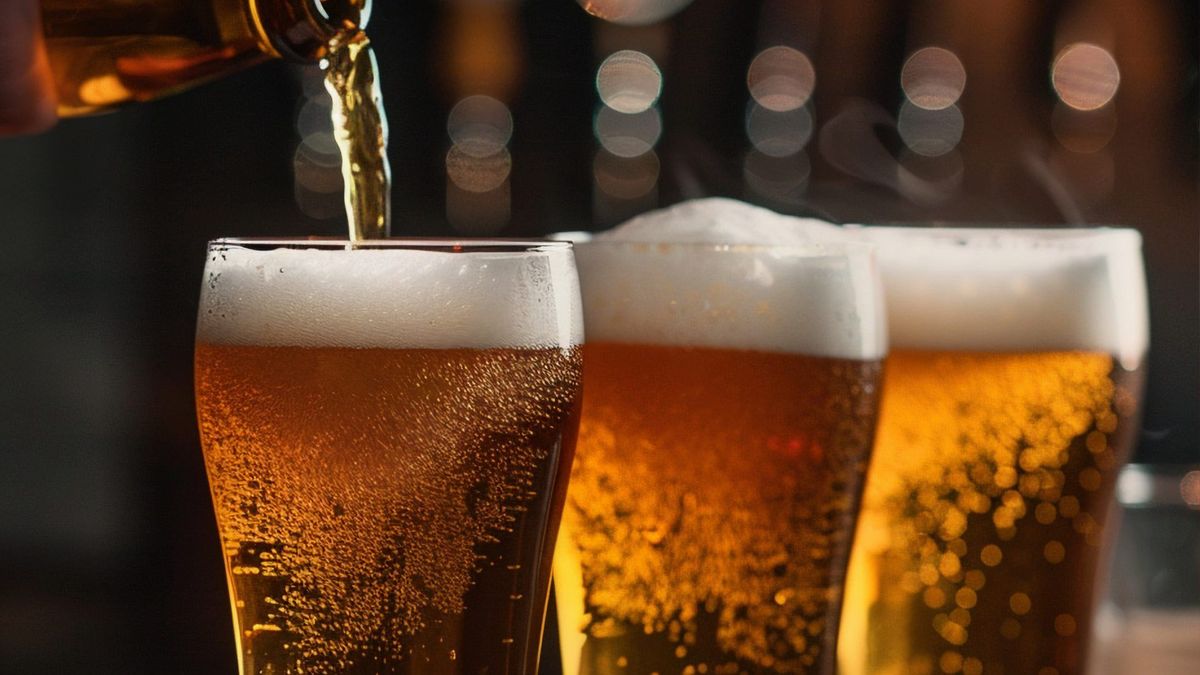 Tras el anuncio sobre los licores destilados, surgieron dudas sobre un posible incremento en el precio de la cerveza.