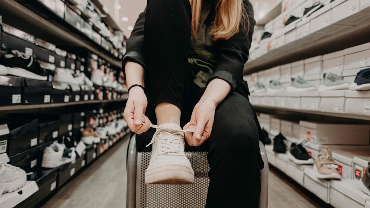 La empresa se especializaba en la venta y reventa de zapatillas como Nike Dunks, Air Jordan y Adidas Yeezy.