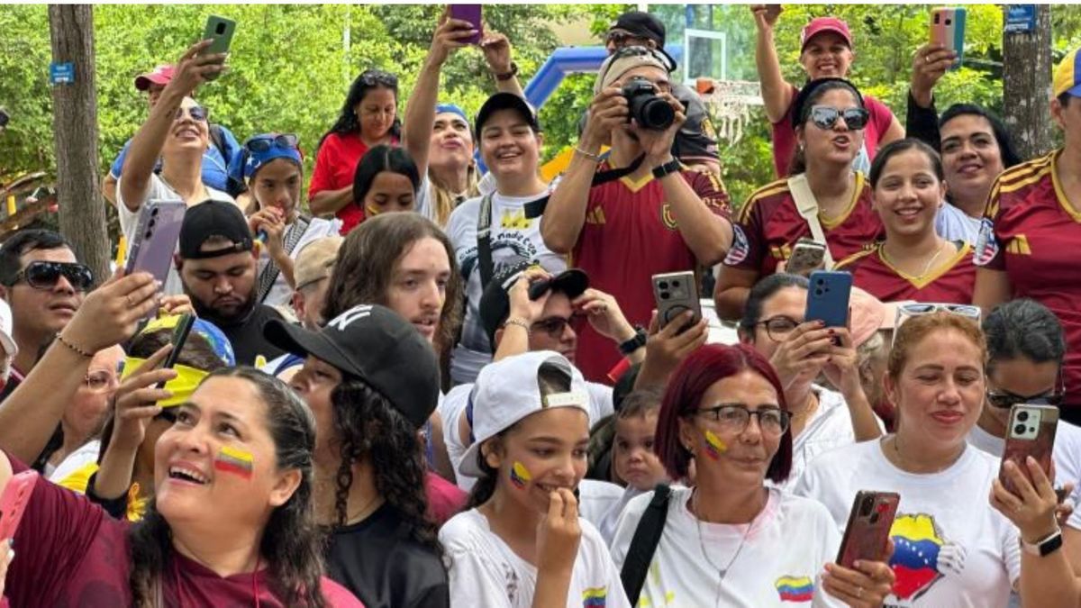 Venezolanos en Barranquilla celebran la captura de Nicolás Maduro