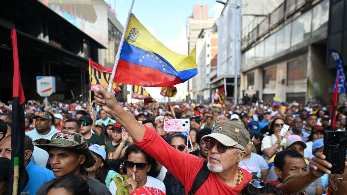 Venezolanos celebrando