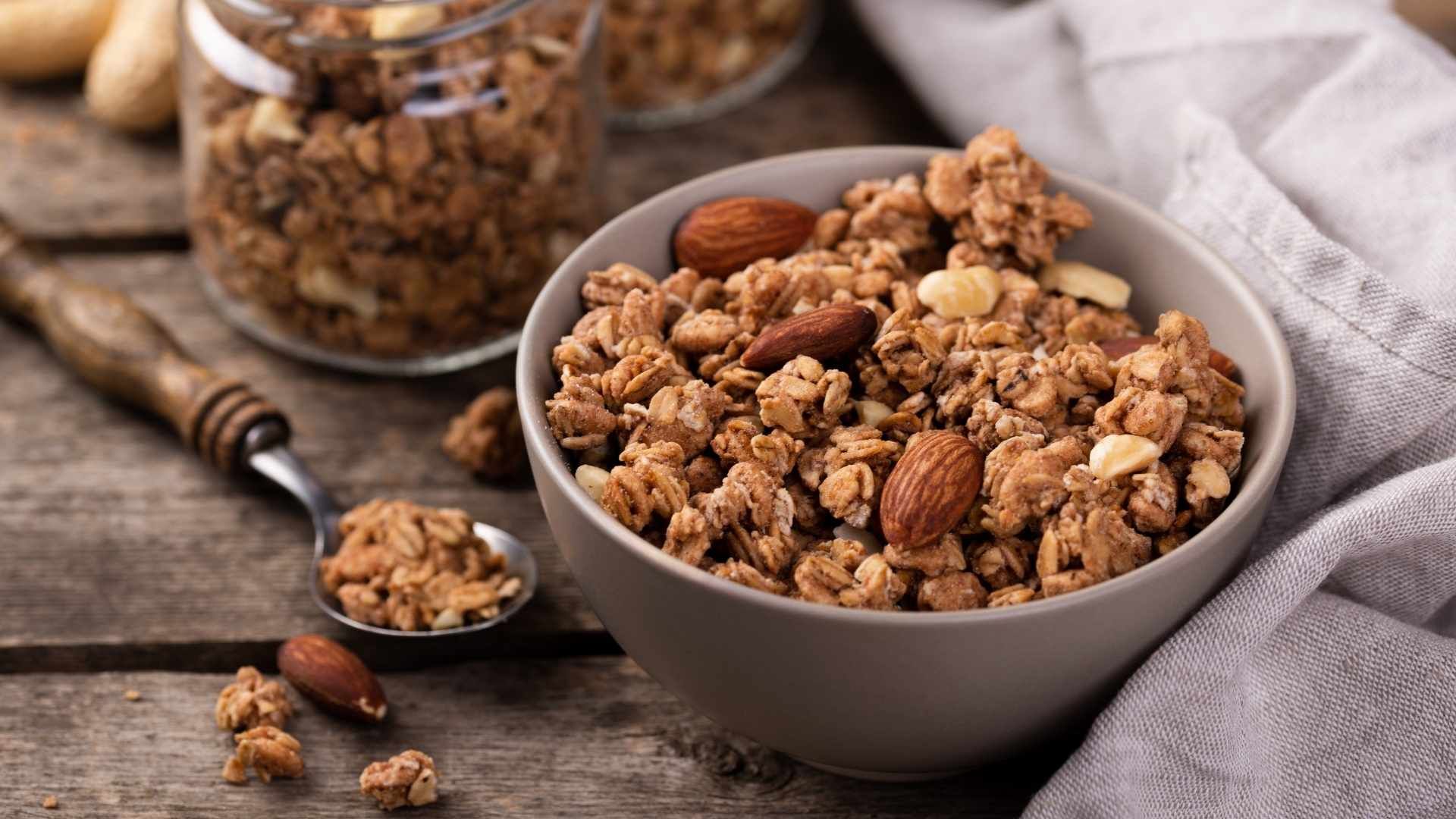 La granola preparada en casa permite ajustar los ingredientes y las porciones según el consumo diario.