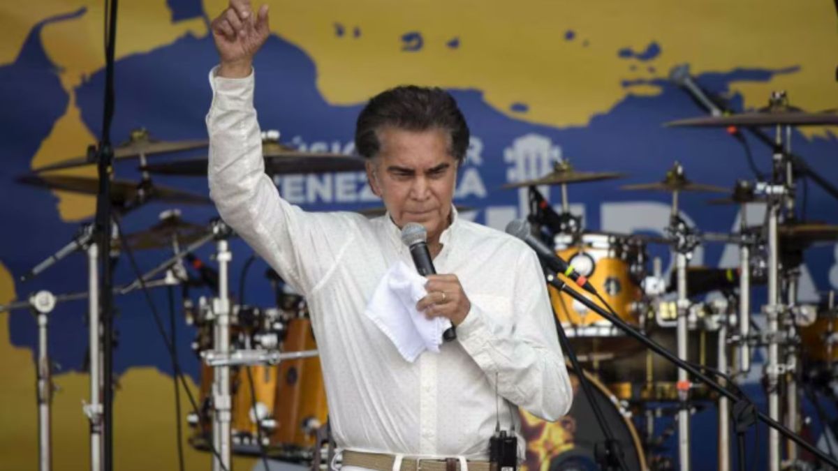 José Luis Rodríguez "El Puma".