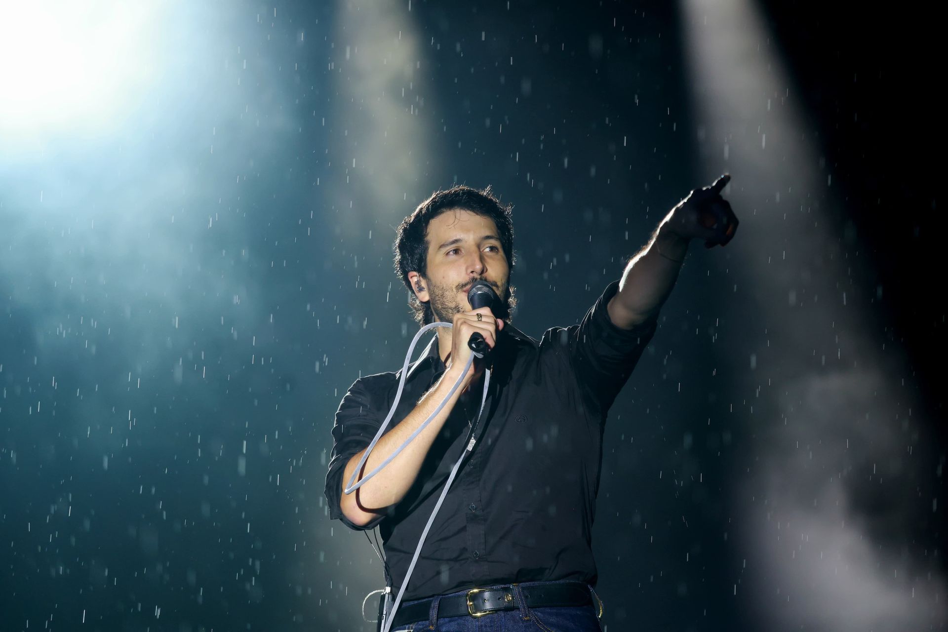 Contenido patrocinado-El lunes 5 de enero, el tradicional Gran Pregón de la Feria llenará las calles de color, música y comparsas, culminando con el concierto de Sebastián Yatra,