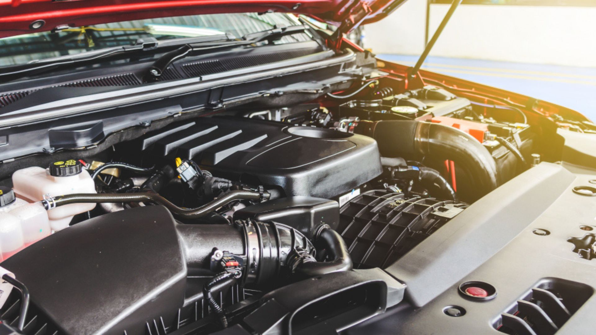 El mantenimiento preventivo reduce la aparición de la luz del motor y los costos de reparación.