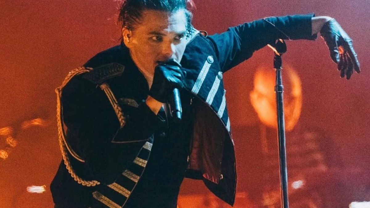 En su comunicado, la banda expresó su pesar por la reprogramación y agradeció la comprensión de sus seguidores.