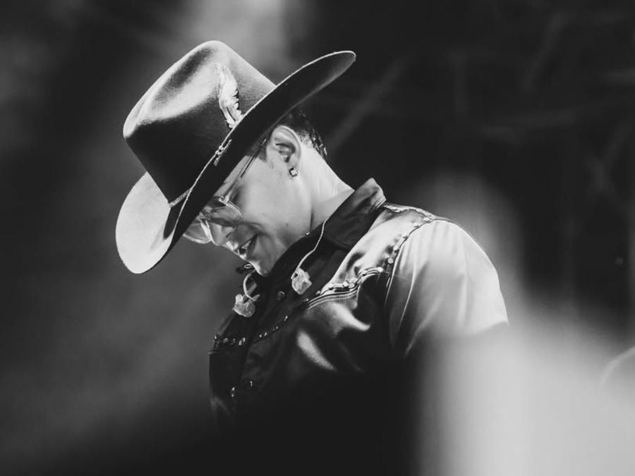 De Corabastos a la música popular: así fue la carrera artística de Yeison  Jiménez