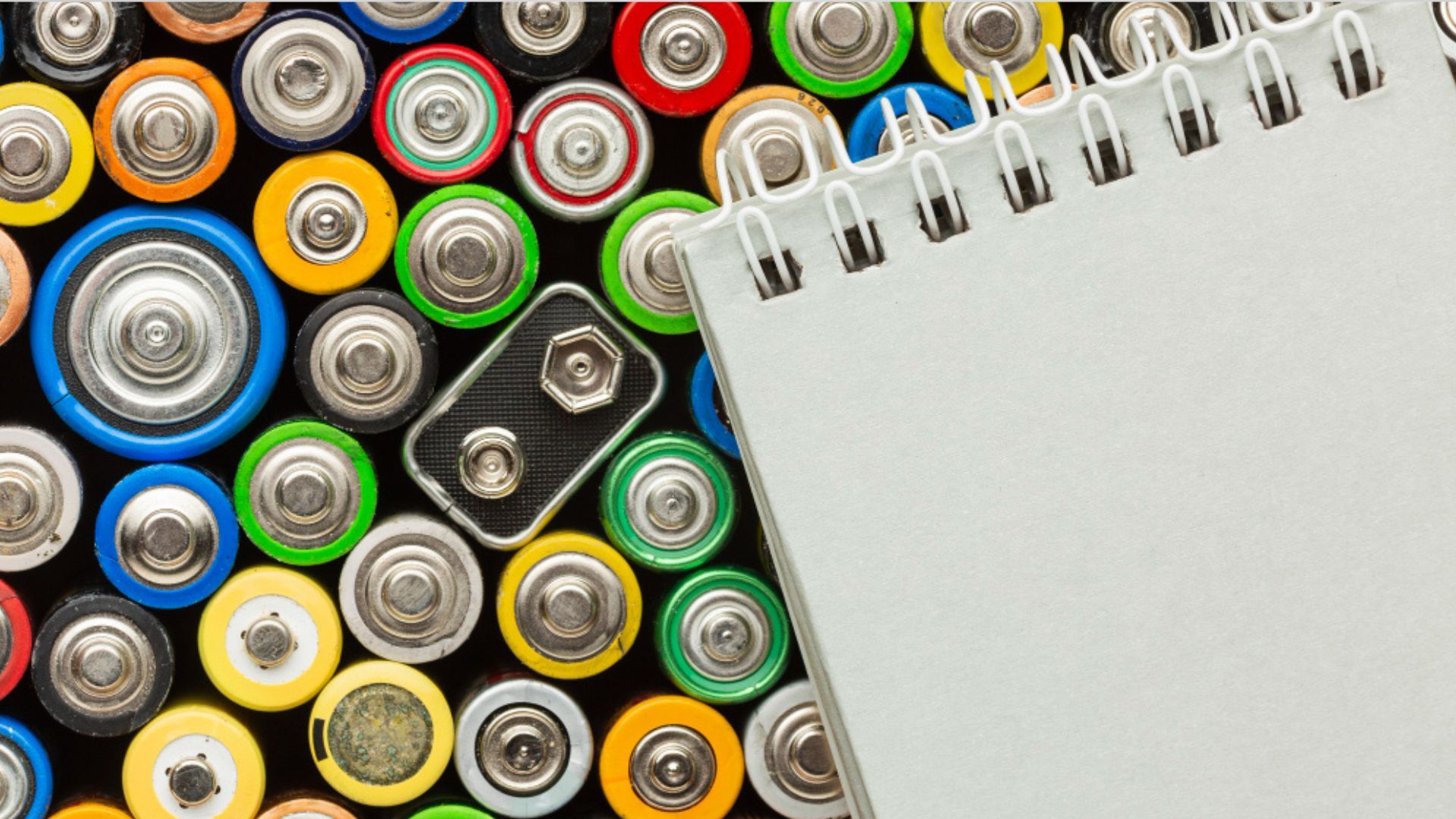 Los residuos electrónicos contienen oro y otros metales valiosos que suelen perderse.