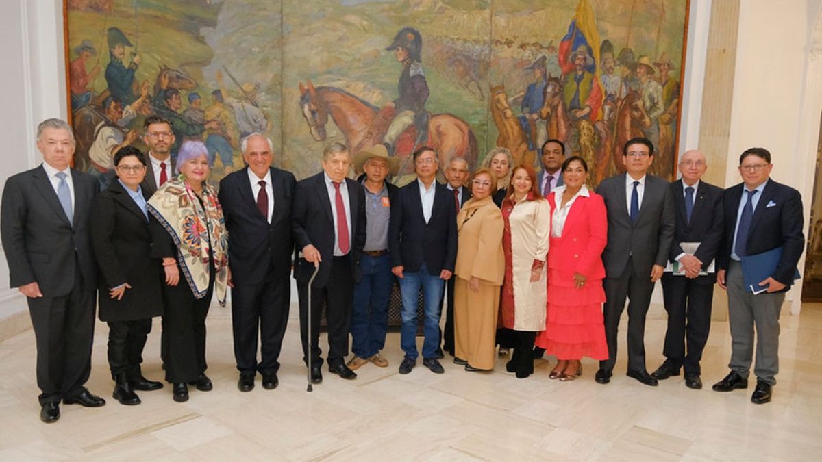 Asistieron los expresidentes César Gaviria, Ernesto Samper y Juan Manuel Santos