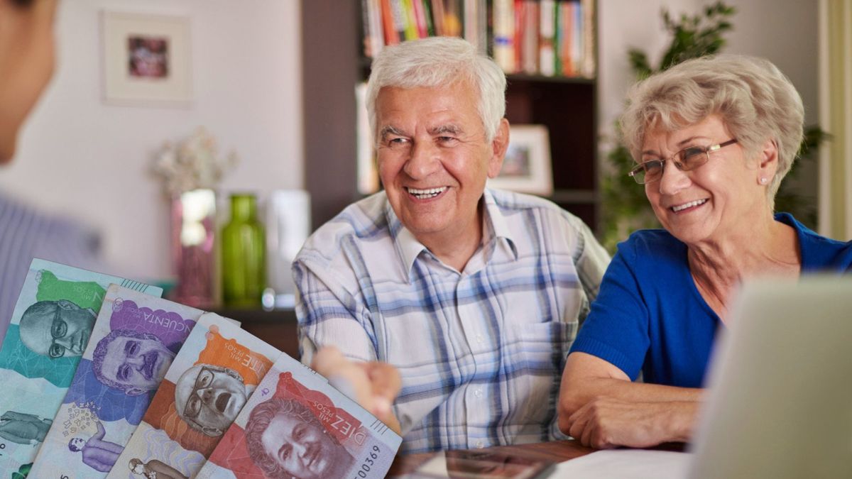 El descuento por salud se calcula sobre el valor total de la mesada pensional que recibe cada jubilado.