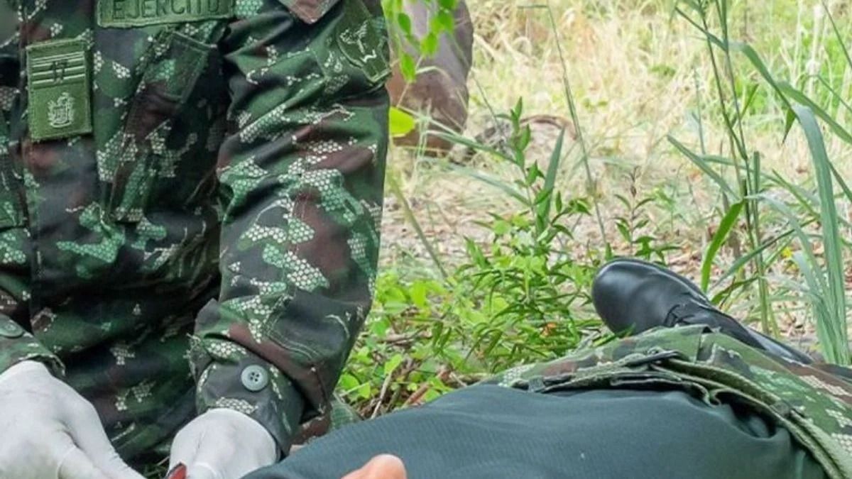 El Ejército Nacional rechazó el uso de drones con explosivos y señaló que este tipo de acciones violan el Derecho Internacional Humanitario.