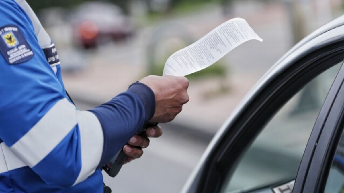 Multa o comparendo de tránsito en Colombia