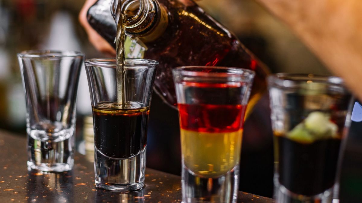 En materia de salud pública, los mandatarios regionales también alertan sobre los riesgos asociados al posible aumento del consumo de bebidas adulteradas o de dudosa procedencia.