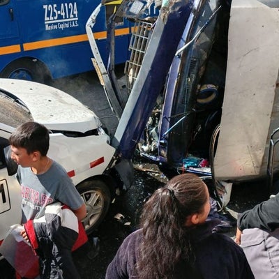 Trágico accidente en Ciudad Bolívar: un muerto y varios heridos tras ...