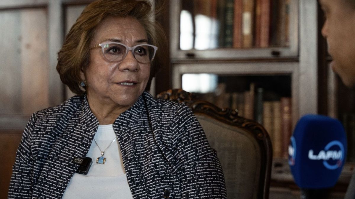 Canciller Rosa Villavicencio en entrevista con La FM.