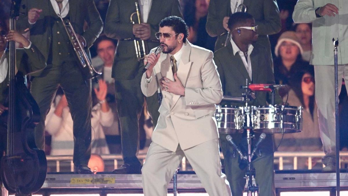 Bad Bunny llega a Medellín con tres conciertos y un posible setlist que ya circula entre sus seguidores.