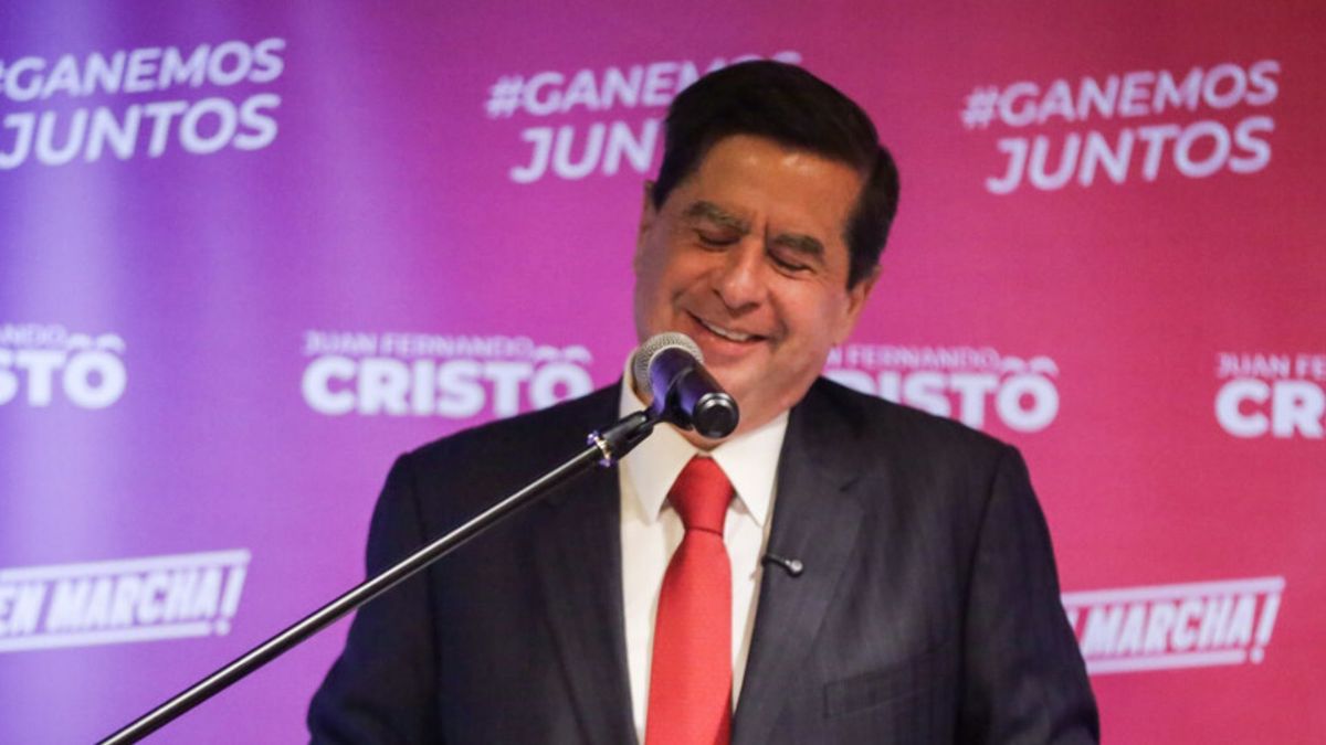 Juan Fernando Cristo en medio de las consultas interpartidistas para 2026