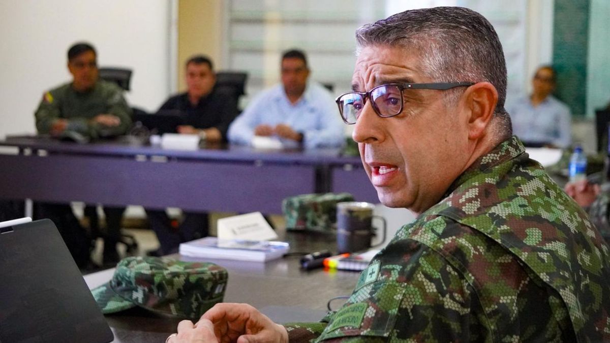 comandante de las Fuerzas Militares, general Hugo Alejandro López Barreto