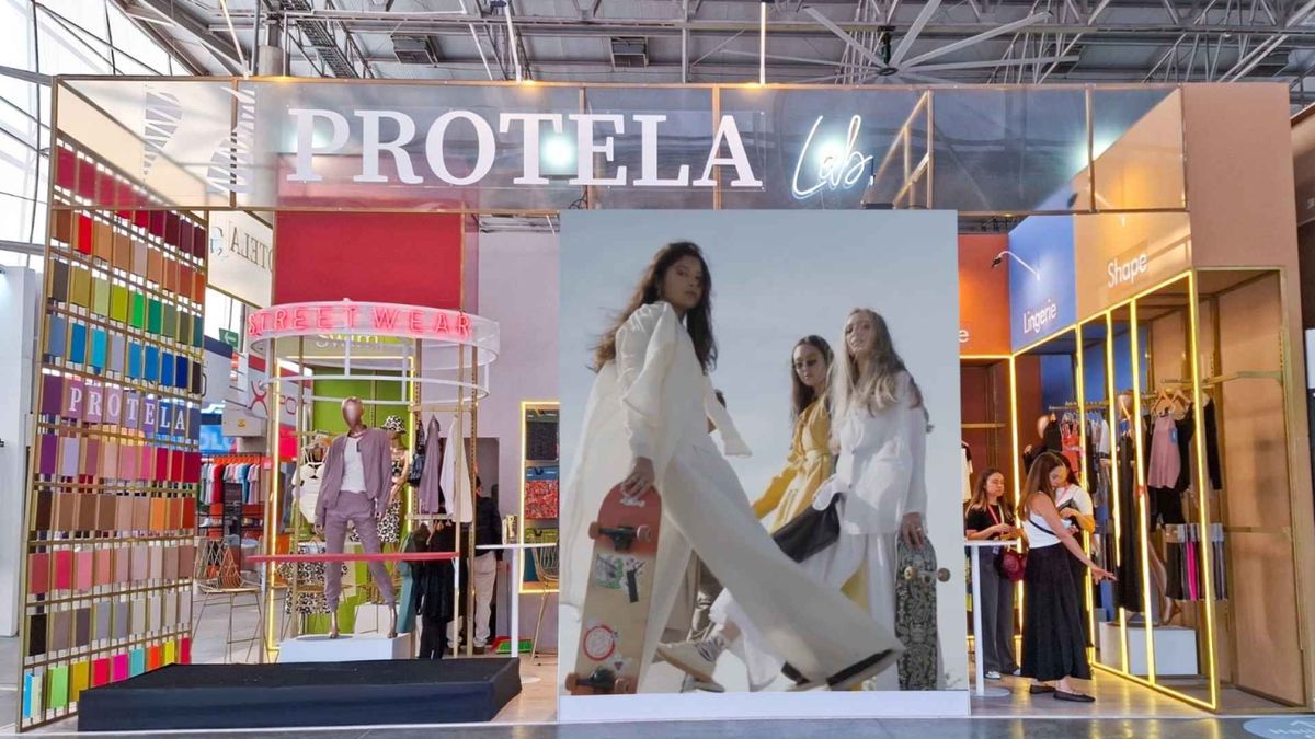 Protela participó en el evento de bienvenida de Colombiatex 2026 con desarrollos en moda deportiva y uso cotidiano.