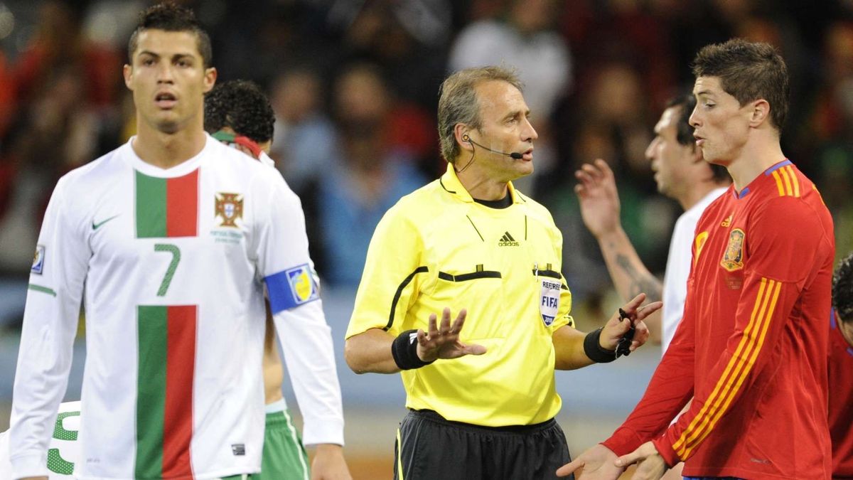 Héctor Baldassi recordó su actuación en el España vs. Portugal de Sudáfrica 2010 y detalló los criterios arbitrales que marcaron ese partido.