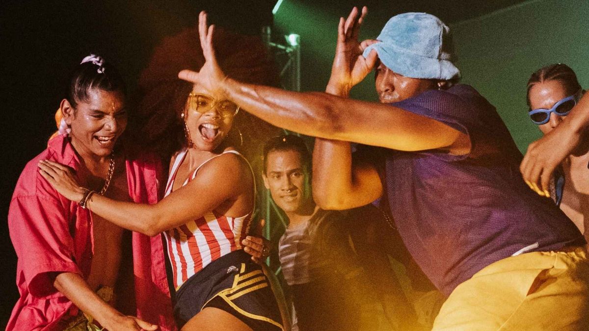 Escena del espectáculo 105 Ciudad Heroica, presentado semanalmente en la vía a Pontezuela, en Cartagena.