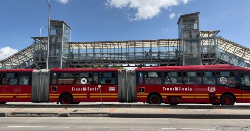 Durante la jornada, entre las 5:00 a. m. y las 9:00 p. m., se restringirá la circulación de automóviles particulares y motocicletas.