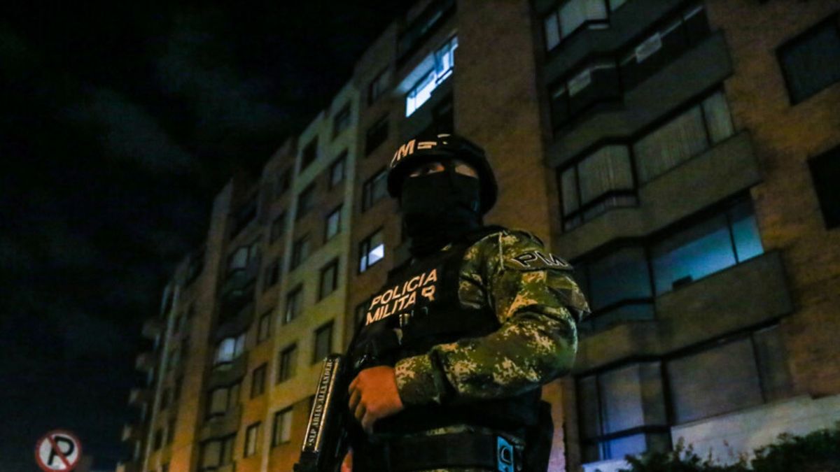 Asocapitales señaló que la ausencia de una política sostenida de desarme y el débil control fronterizo han facilitado la expansión del mercado ilegal de armas, el cual muestra un crecimiento sostenido en los últimos años.