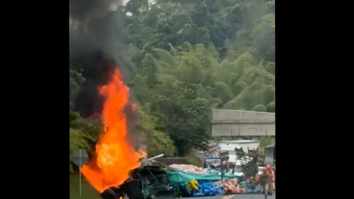 Accidente de una flota de Velotax en la Vía Panamericana.