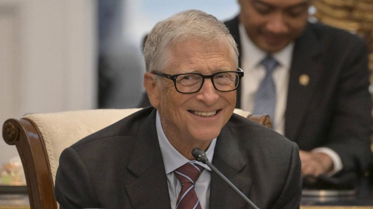 Bill Gates señala que dos habilidades básicas aprendidas en la infancia influyen en el éxito profesional.