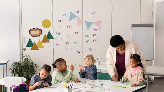 Según la Fundación Gates, el dominio de lectura y matemáticas incide en las oportunidades laborales.