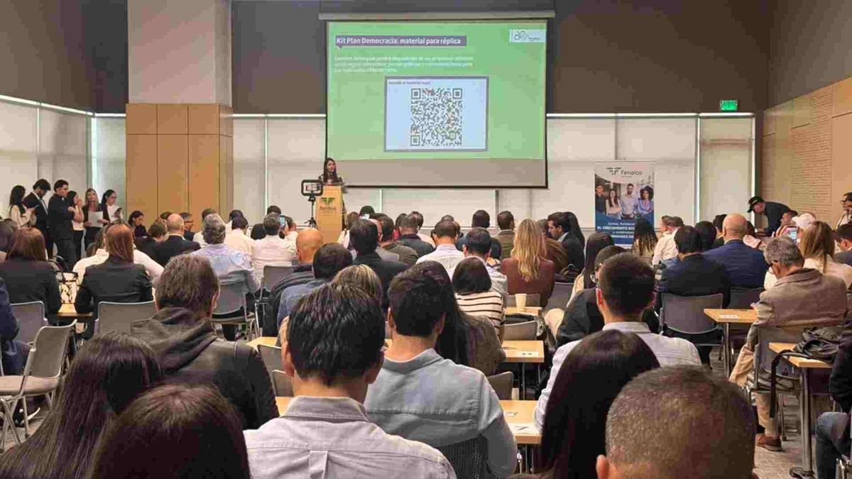 Foro de Fenalco en Antioquia