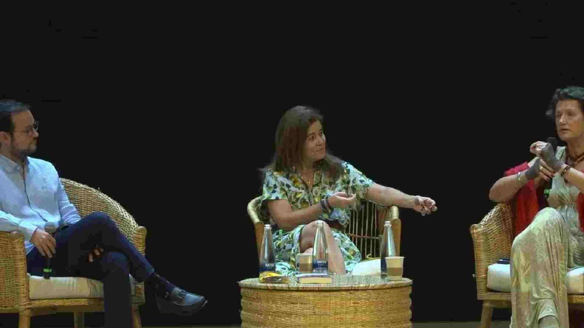 Hay Festival - Catalina Gómez Ángel - a la escritora danesa Janne Teller - director de Noticias RCN, José Manuel Acevedo