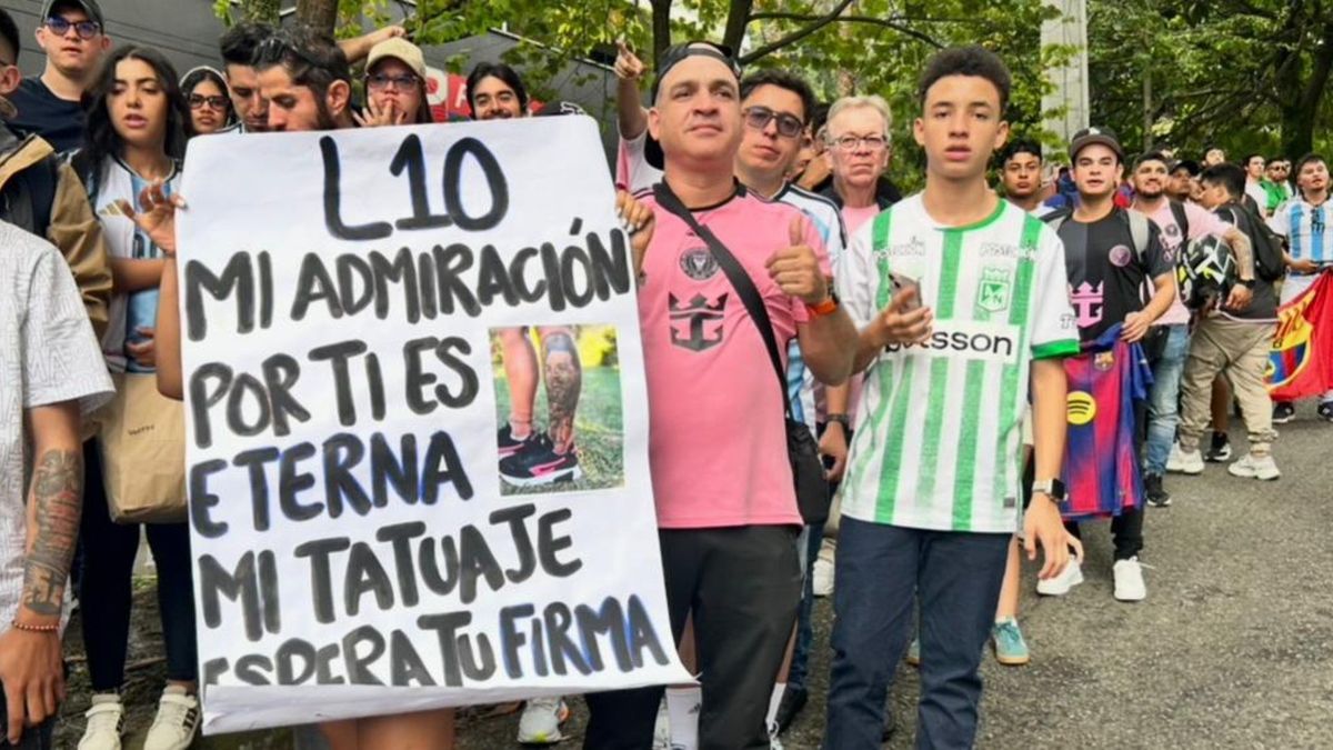 La visita del astro argentino también convocó a seguidores de distintas regiones del país, como Cúcuta, Popayán, Villavicencio y la Costa Caribe, así como de otros países.