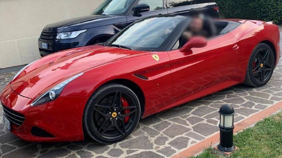 Un Ferrari y otros lujos de Alias "Lorenzo", el narco italiano detenido en Magdalena.