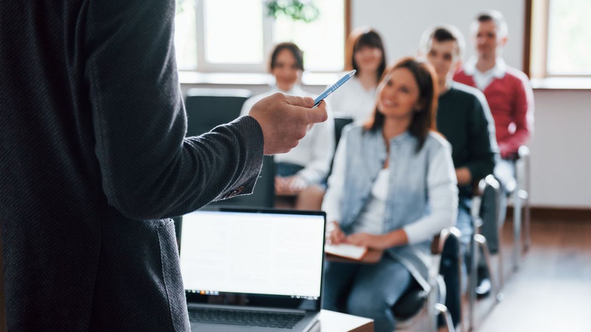 Las universidades se han visto afectadas por los paradigmas de la actualidad.