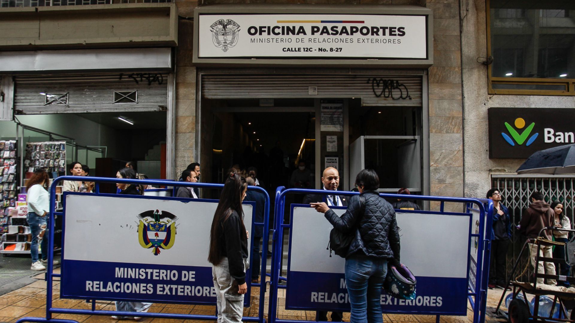 Según testimonios de los mismos usuarios, en algunas ocasiones se les dificulta completar el registro, confirmar la cita o cargar la información requerida.