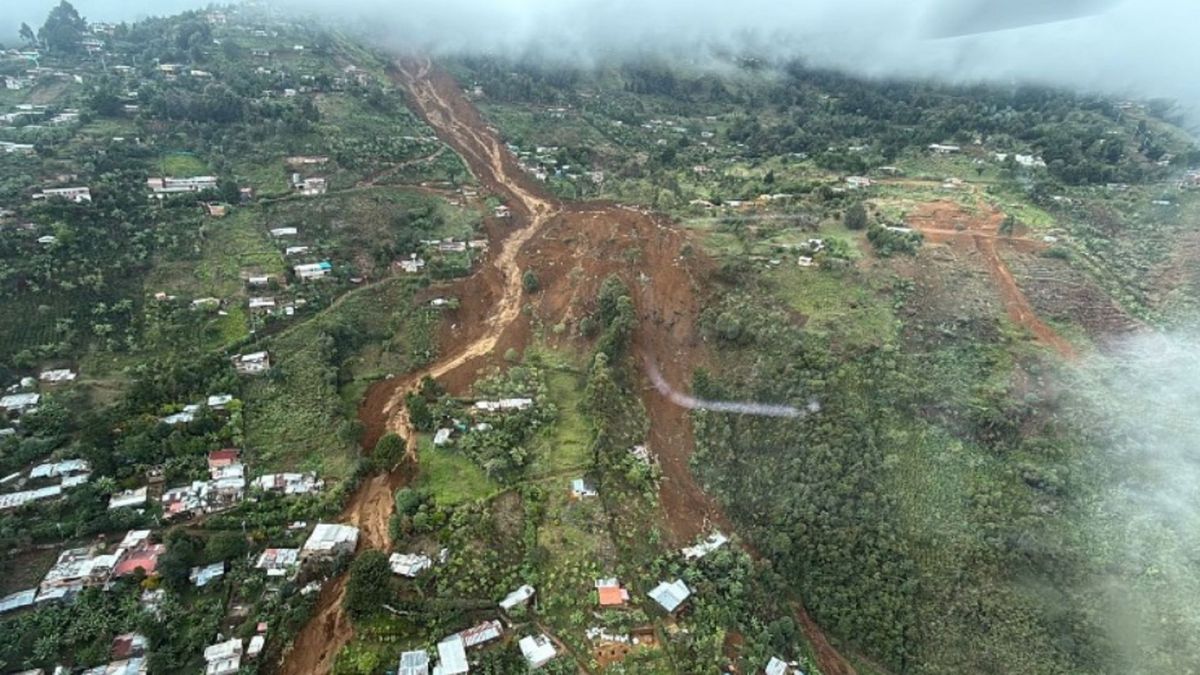 Varios muertos y damnificados por un deslizamiento.