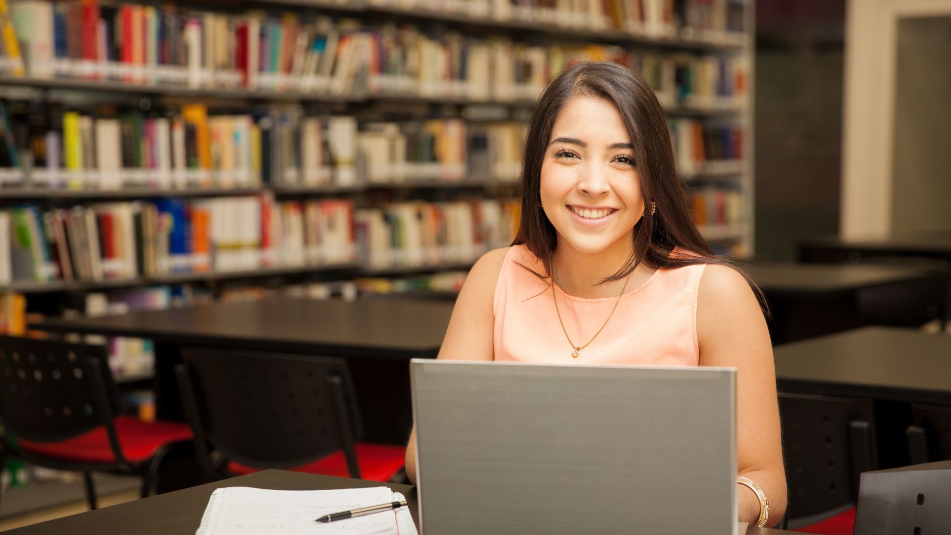 El estudio de diplomados apoya a las personas a reforzar un conocimiento específico.