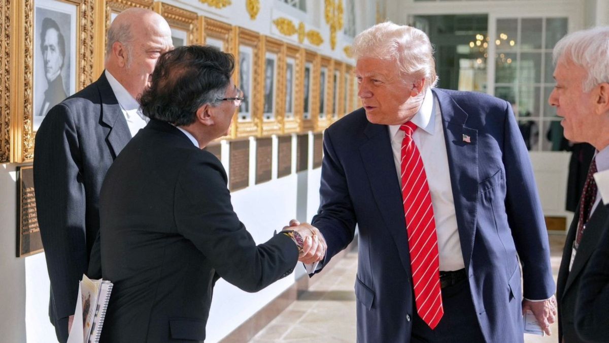 El mandatario colombiano afirmó que durante la reunión no se habló sobre su inclusión en la lista OFAC y aseguró que Colombia no actúa “bajo chantajes”.