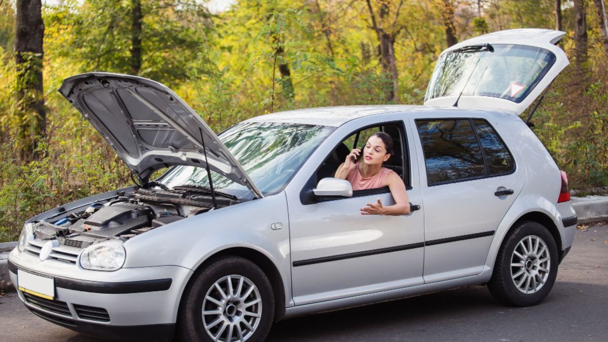 La batería del carro alimenta todos los sistemas eléctricos y su desgaste suele ser progresivo y silencioso.