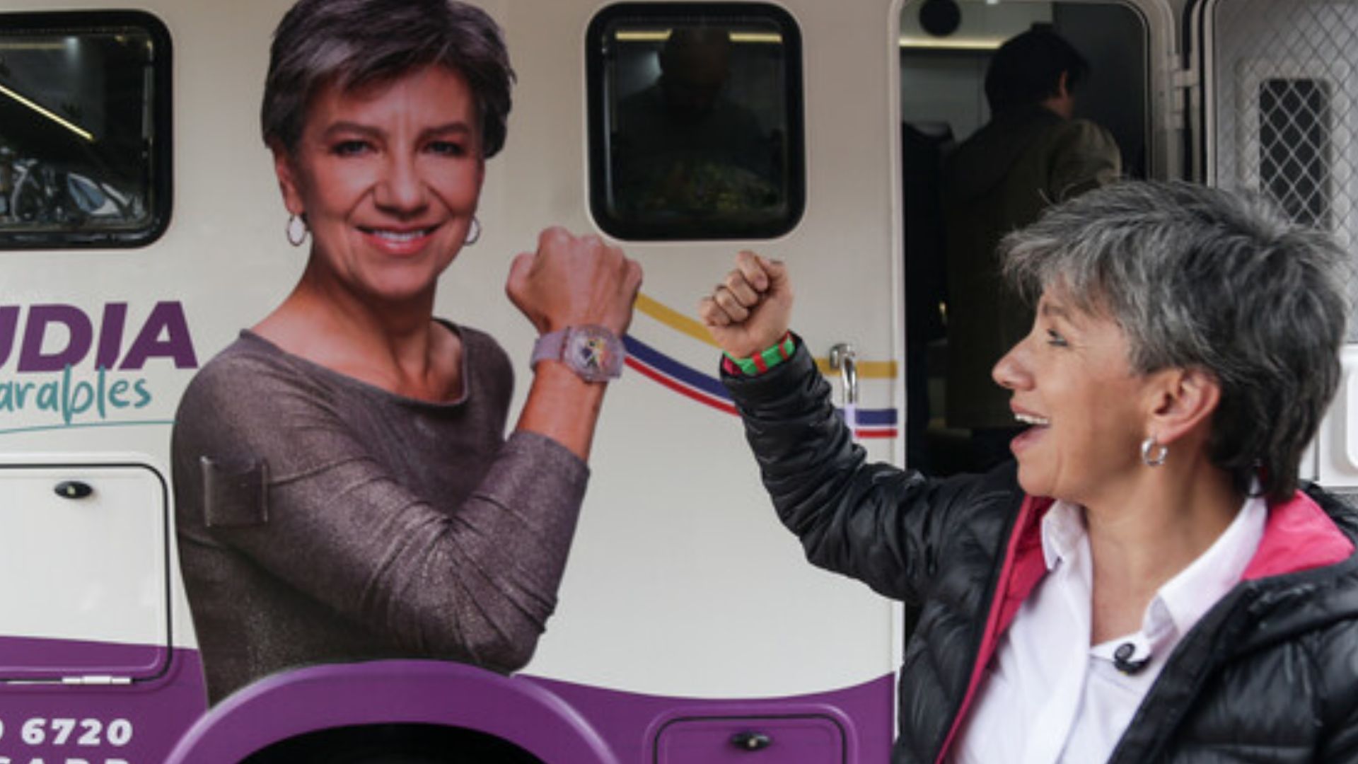 López invitó a leer el proyecto de cara a lo que sería su presidencia.