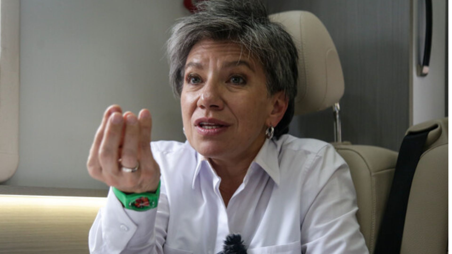 Sobre Cepeda y De La Espriella dijo que pelearía contra ambos para llegar al poder.