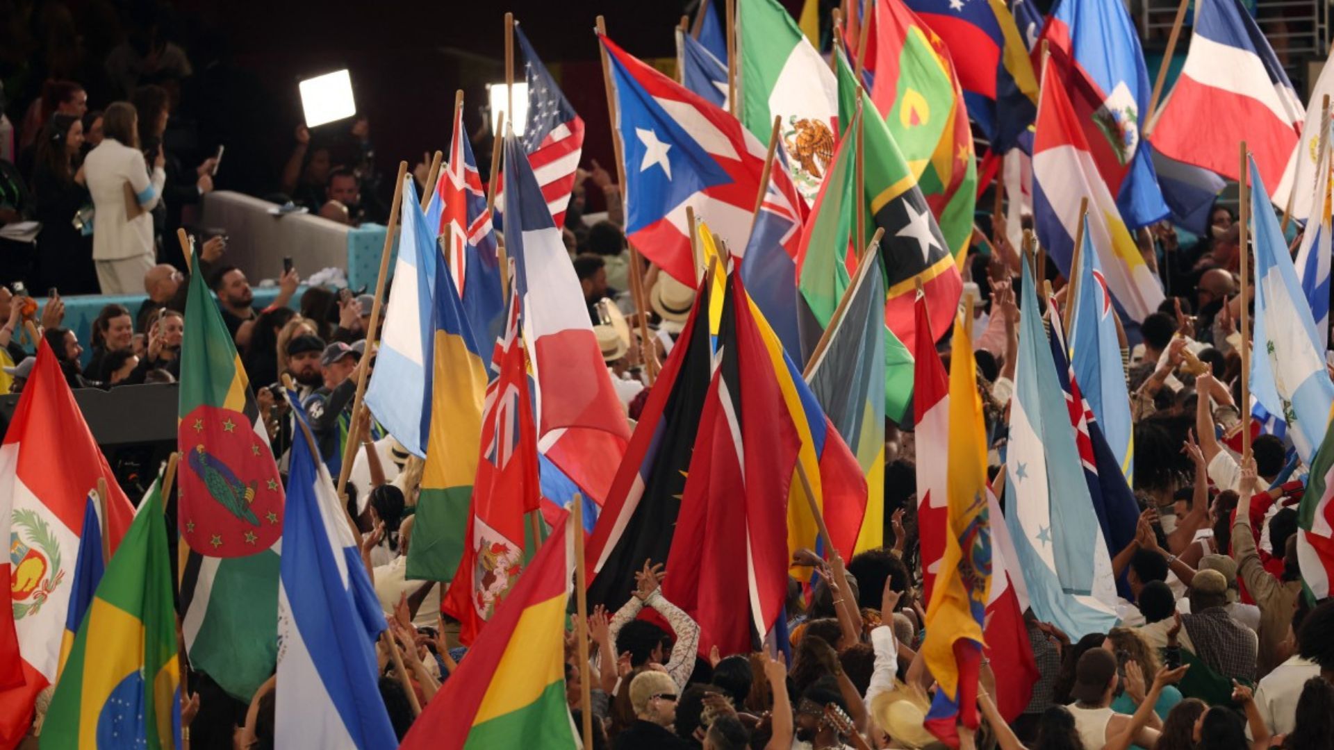 Bad Bunny exaltó a Latinoamérica en el Super Bowl 2026.