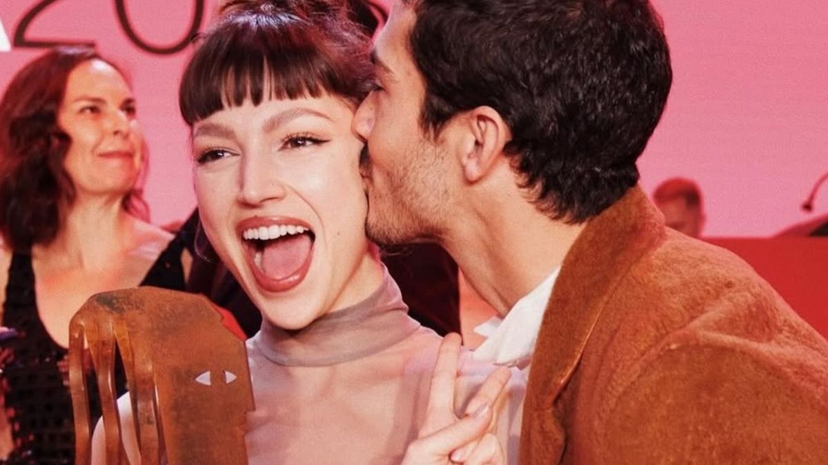 La pareja se conoció en 2015 durante el rodaje de la serie 'La Embajada'.