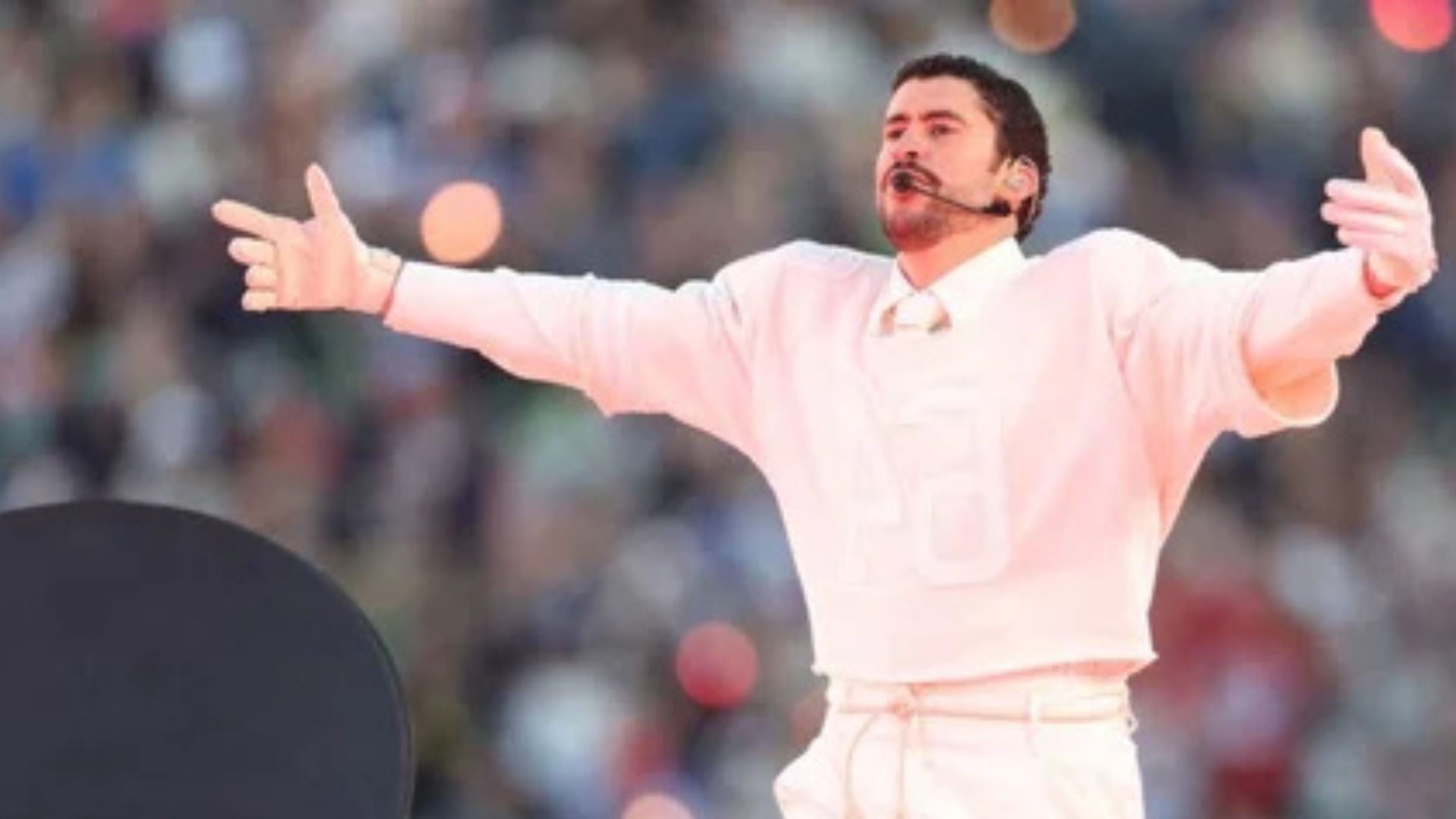 El conejo malo sigue haciendo historia con premios y presentaciones únicas.