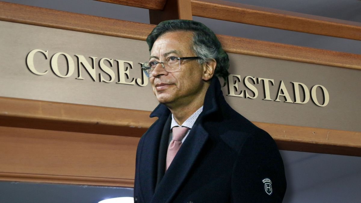 El Consejo de Estado resolvió que puede estudiar demandas de pérdida de investidura contra excongresistas que sean presidentes en ejercicio, como Gustavo Petro.