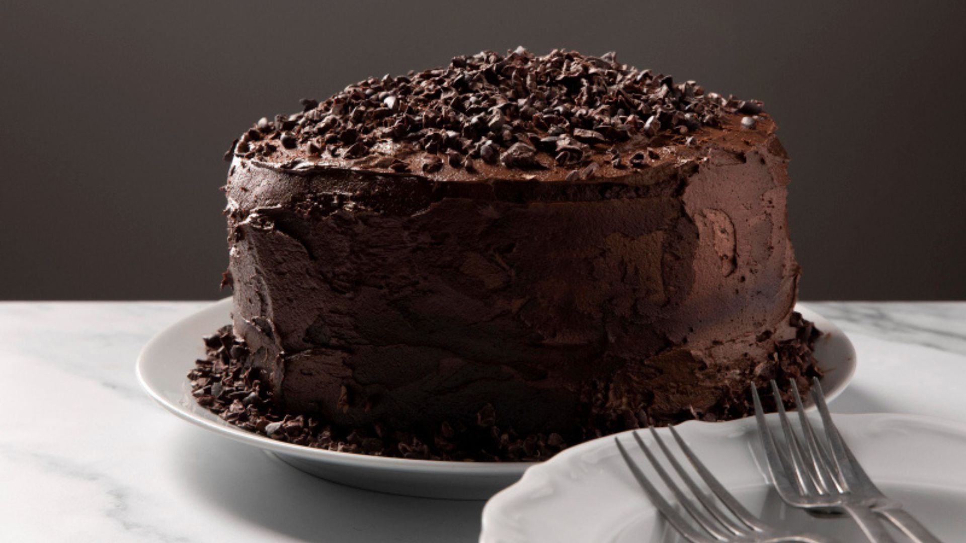 La torta sin horno puede cocinarse en olla al baño María durante 40 minutos.