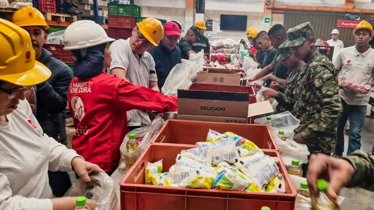 Coordinan entrega de ayudas humanitarias en Córdoba