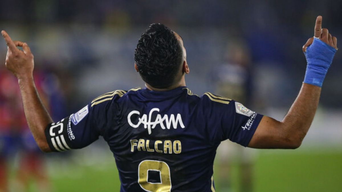 El delantero anotó el único gol del partido.