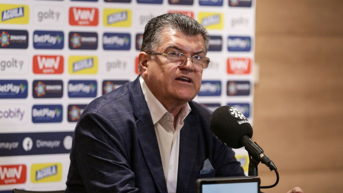 Zulaga denunció un complot en su contra en el que varios políticos estarían organizando falsas denuncias a partir de acusaciones de corrupción.